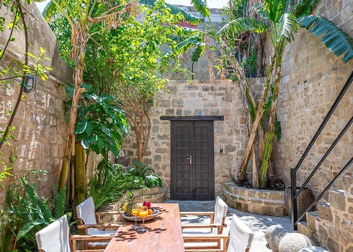 Valia - Old Town Rhodes City