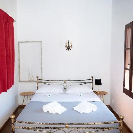 Valia - Old Town Daire