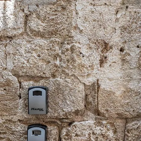 Valia - Old Town Daire Rhodes City